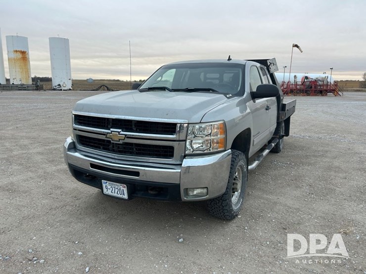 chevrolet-2500hd-image-1