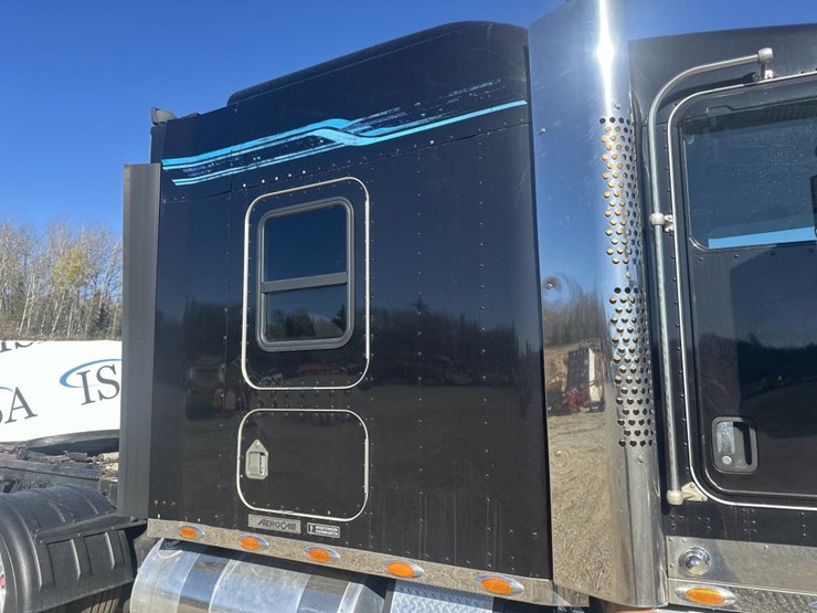 2009-kenworth-t800-image-13