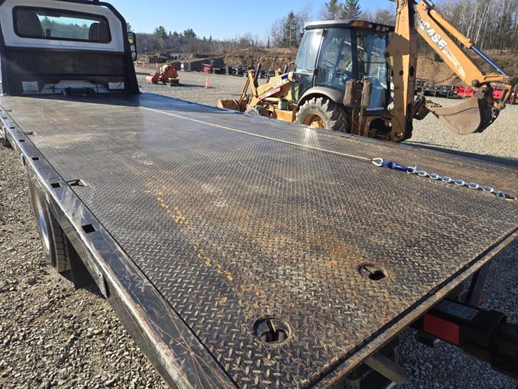 2022-international-mv607-image-18