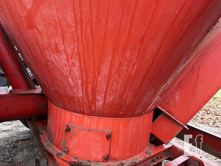 2025-gehl-95sas-image-16