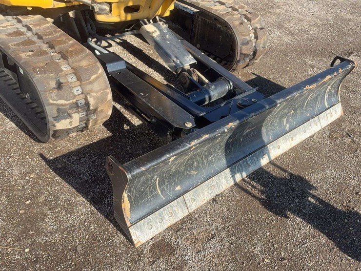 2021-caterpillar-305e2-cr-image-11