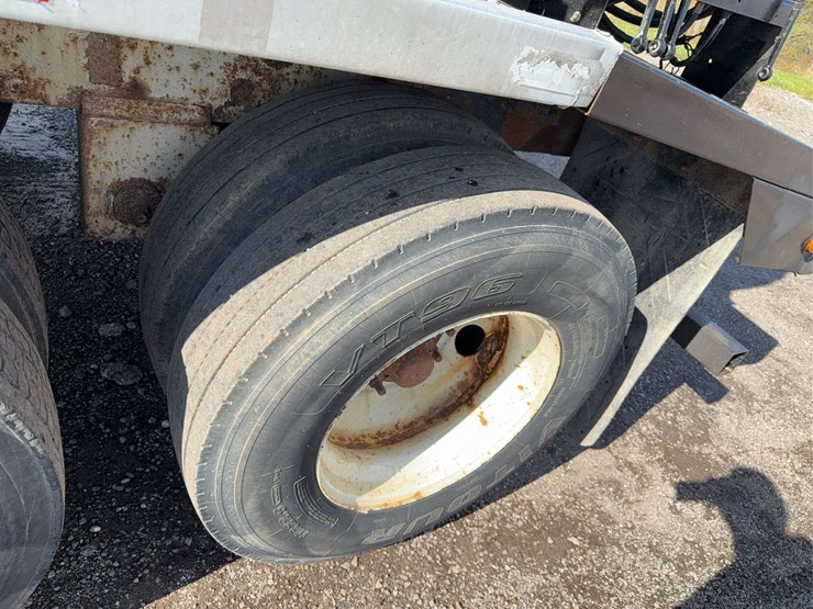 2006-pinson-feed-trailer-image-6