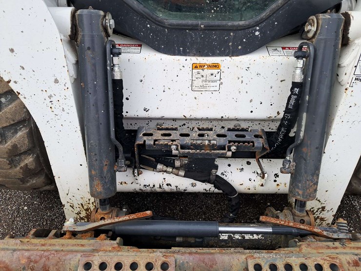 bobcat-s740-image-10