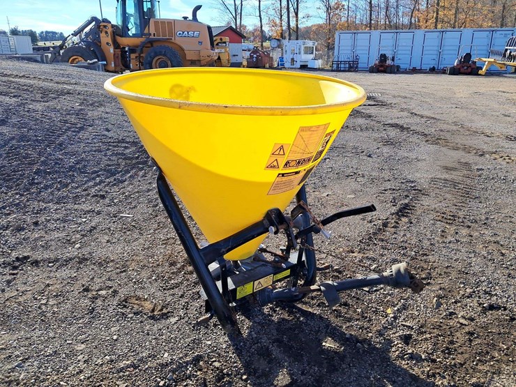 2020-tar-river-500ss-3pt-cone-spreader-image-1