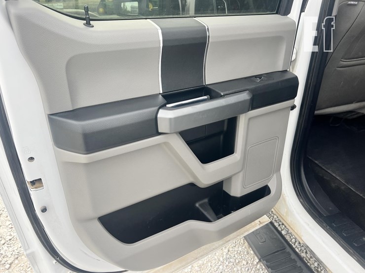 ford-f250-xlt-image-46