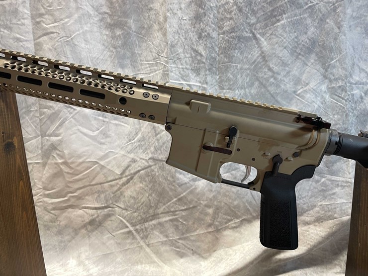 #2374-•-watch-tower-ar-15-15m-5.56/.223-semi-auto-rifle,-sn:-t15mwt30041700-image-7