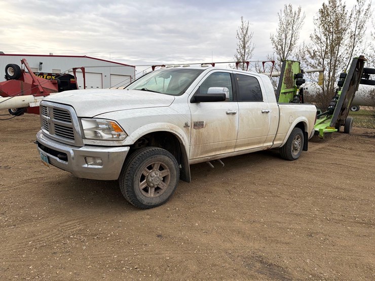2012-dodge-2500-image-1