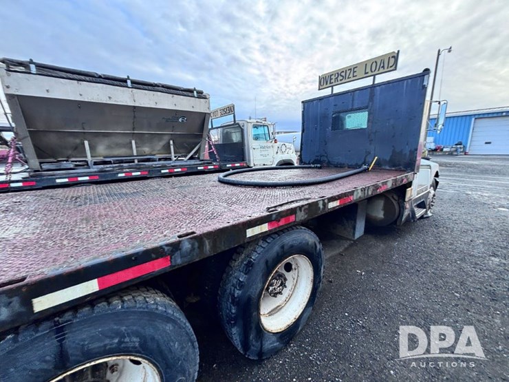 kenworth-t600a-image-9