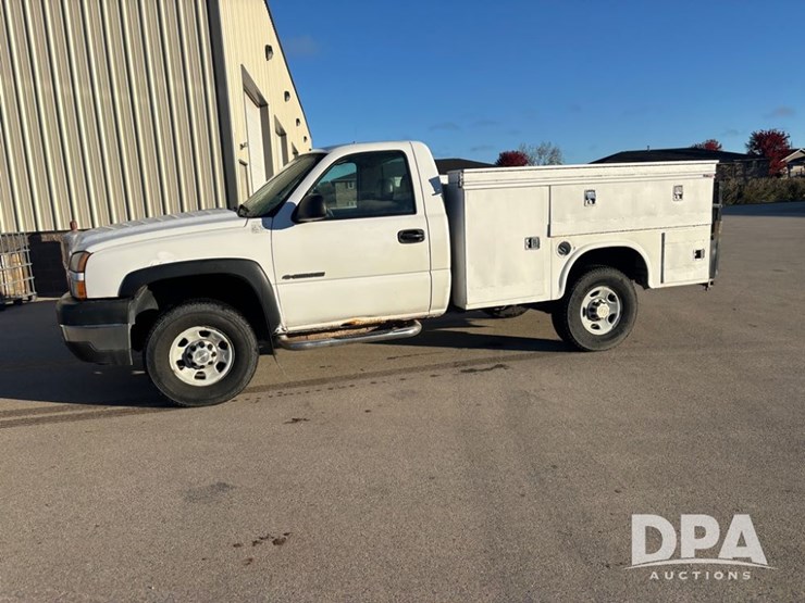 chevrolet-2500hd-image-3