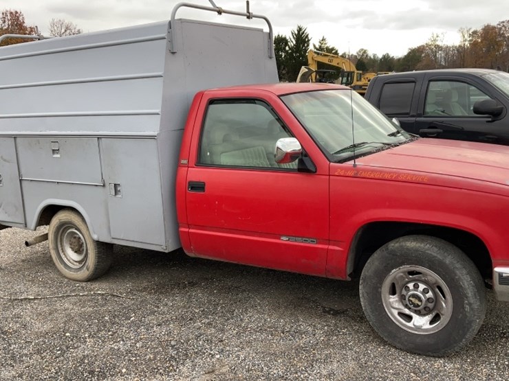 chevrolet-2500-image-3