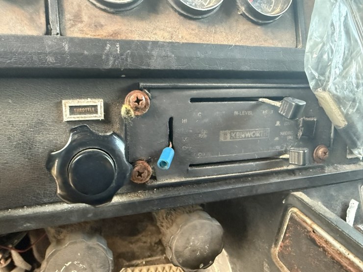 1989-kenworth-t600-image-64