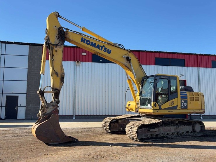 komatsu-pc210-lc-10-image-1