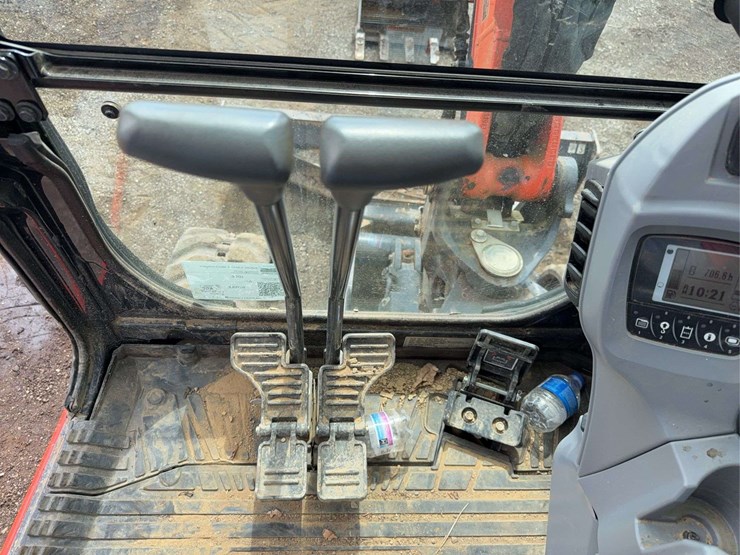 kubota-kx033-4-image-51