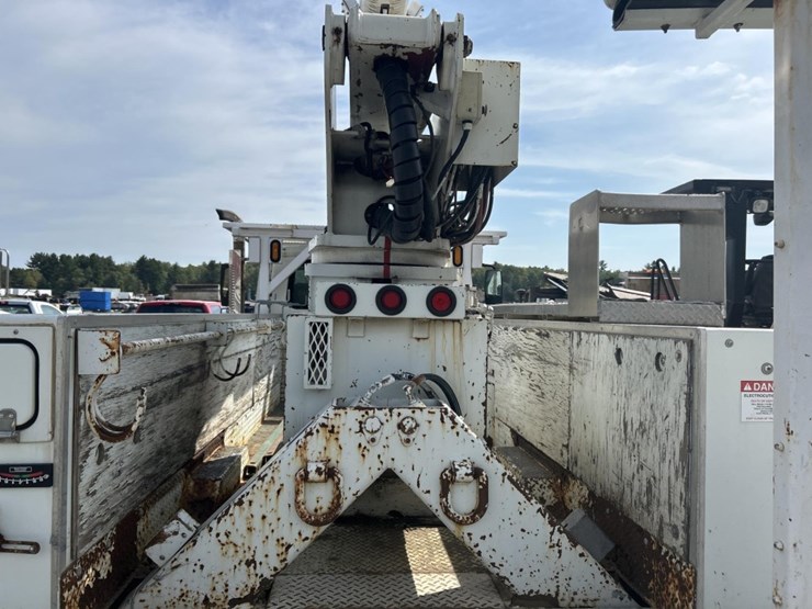 international-4000-image-37