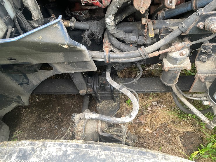 #210-•-2009-international-eagle-semi-tractor-(fall-creek,-wi)-(has-wi-title)-image-26