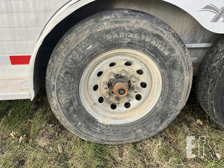 2016-hillsboro-24-ft-x-84-in-image-22