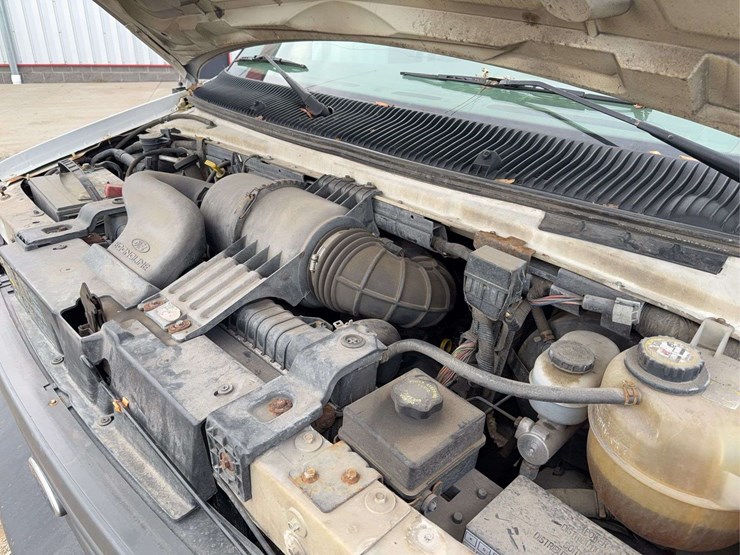 2005-ford-econovan-image-30