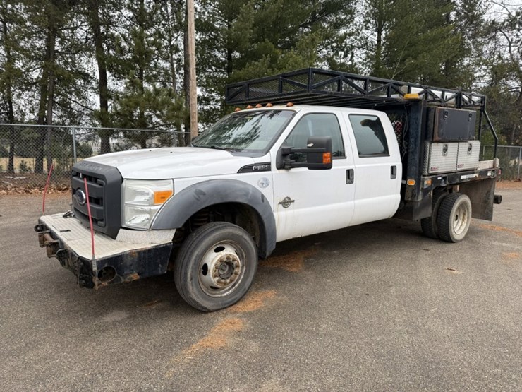 2011-ford-f550-image-2