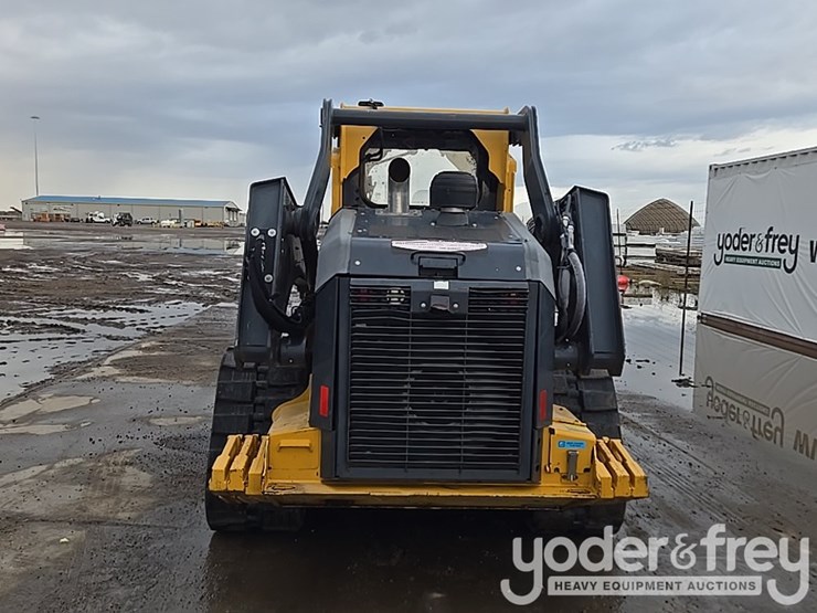 2020-deere-333g-image-4