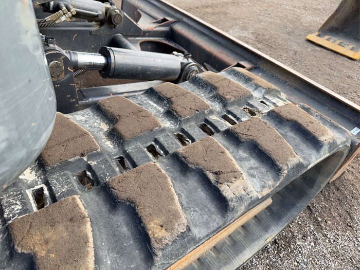 2016-bobcat-e85-image-24