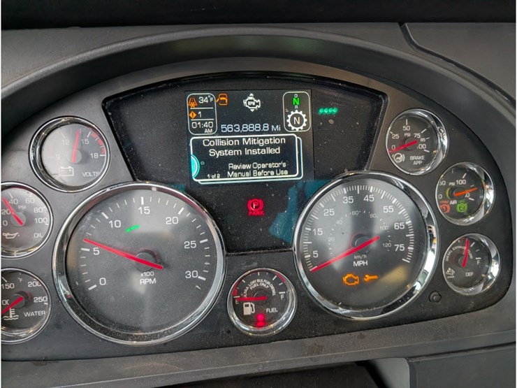 2020-kenworth-t680-image-23