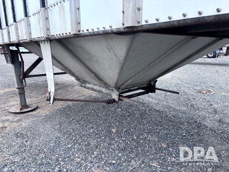 1998-merritt-hopper-image-26