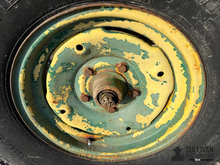 john-deere-18-image-12