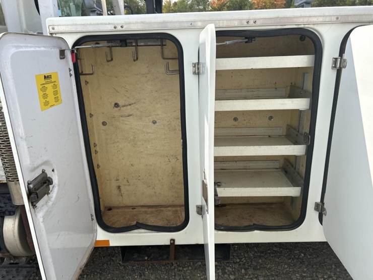 international-4000-image-14