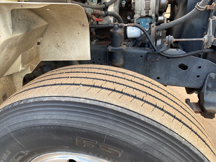 1999-international-4900-image-50