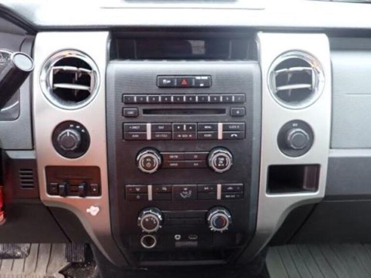 ford-f150-xlt-image-28