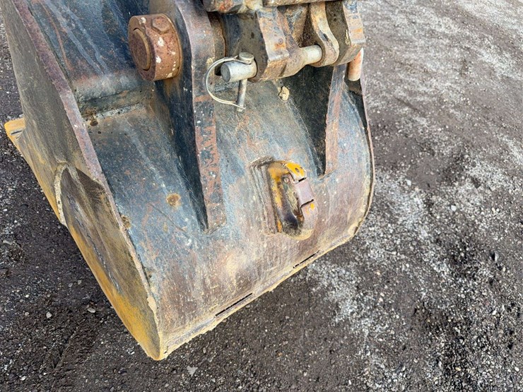 2016-bobcat-e85-image-51