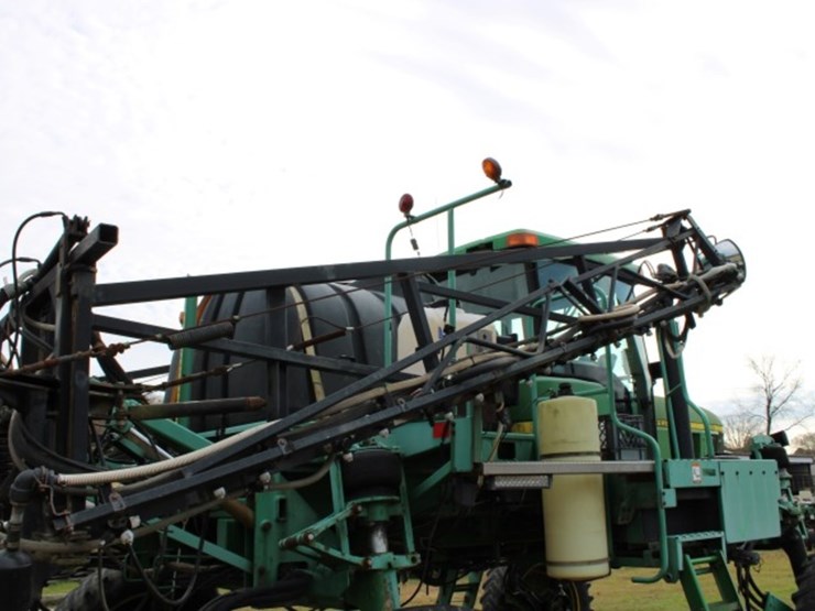 john-deere-4700-image-35