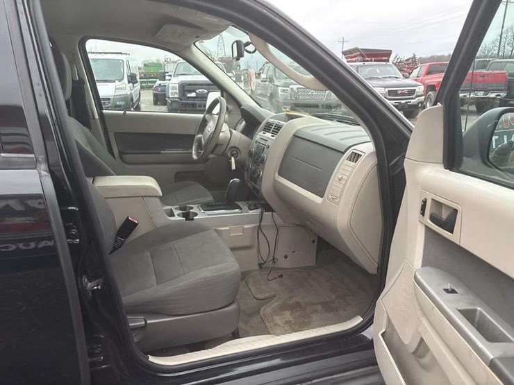 2009-ford-escape-hybrid-image-20