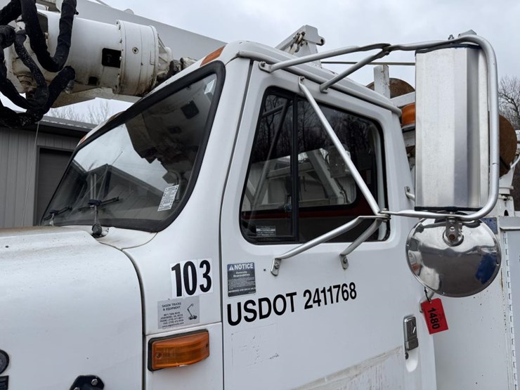 2001-international-4900-image-11