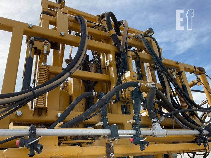 ag-chem-rogator-854-image-27