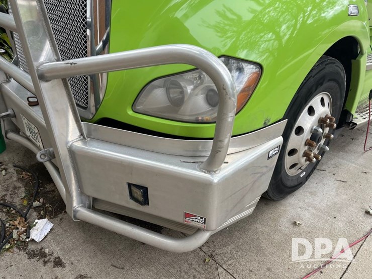 kenworth-t680-image-18