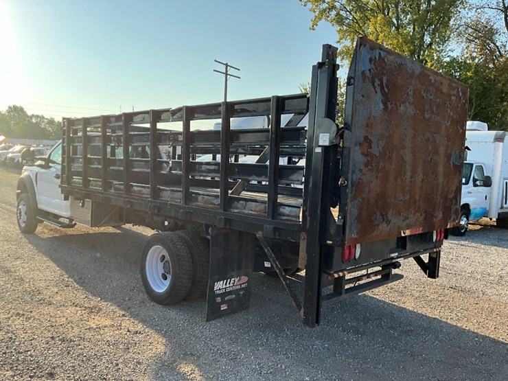 2019-ford-f550-image-15