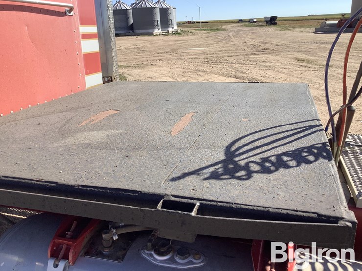 peterbilt-377-image-16