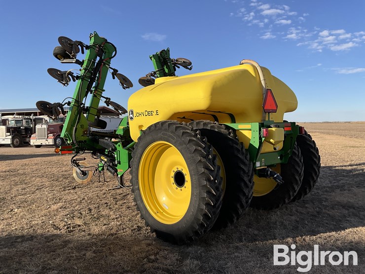 2014-john-deere-2510l-image-7