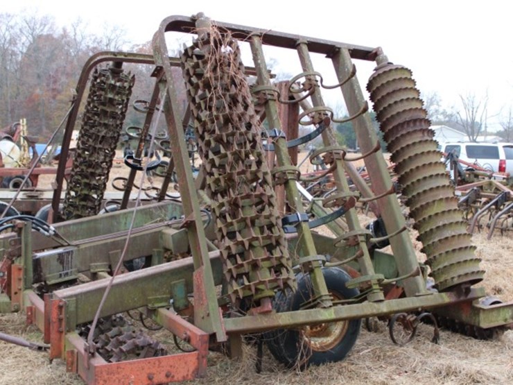 brillion-24'-crowfoot-cultipacker-with-s-tine-cultivators-image-3