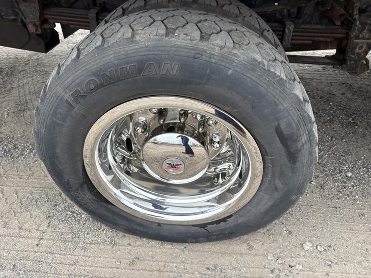 2007-ford-f650-image-54