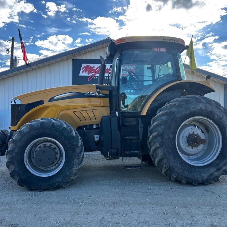 2011 CHALLENGER MT675C