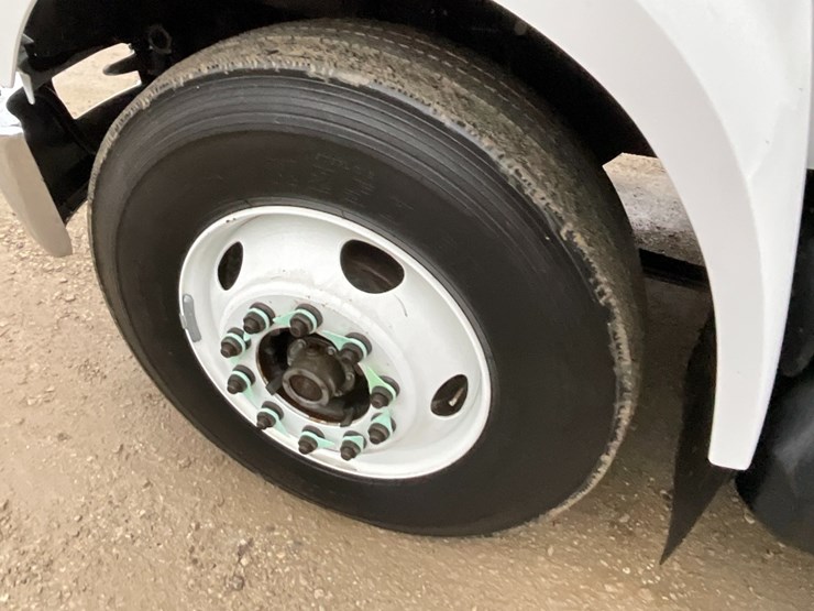 2017-ford-f750-image-21