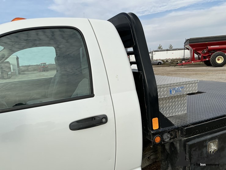 2009-dodge-ram-2500-image-17