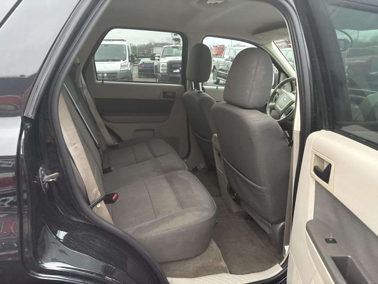 2009-ford-escape-hybrid-image-18