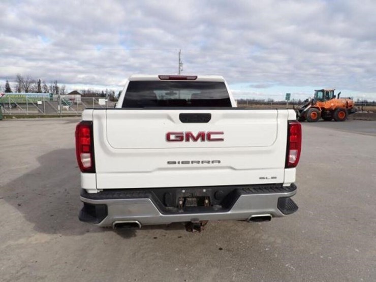 gmc-sierra-1500-sle-image-6