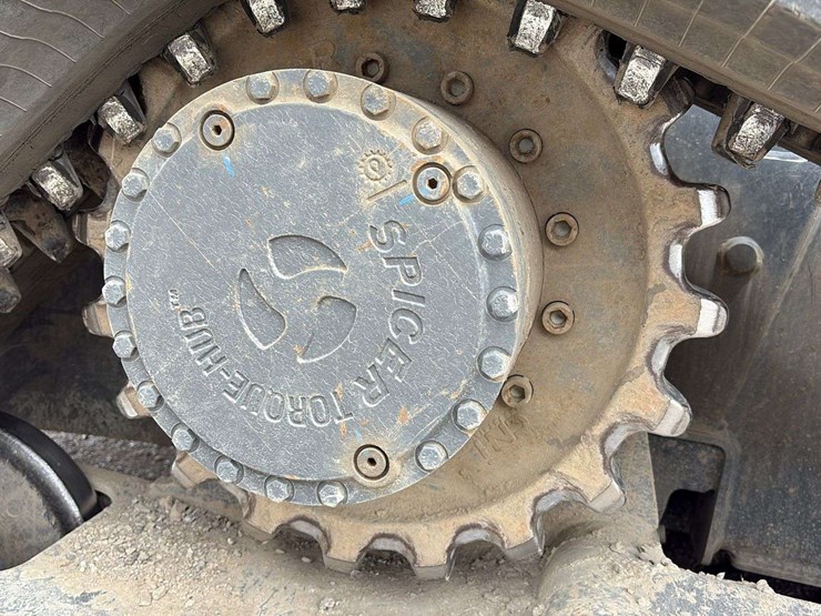 2021-case-dl550-image-18