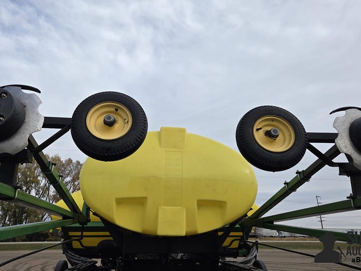 john-deere-db44-image-15