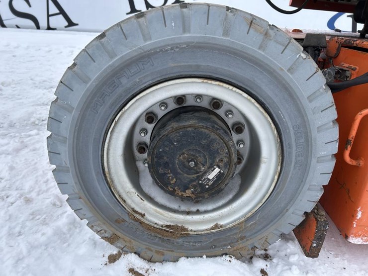 jlg-e300ajp-image-30