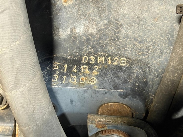 new-holland-tb110-image-25